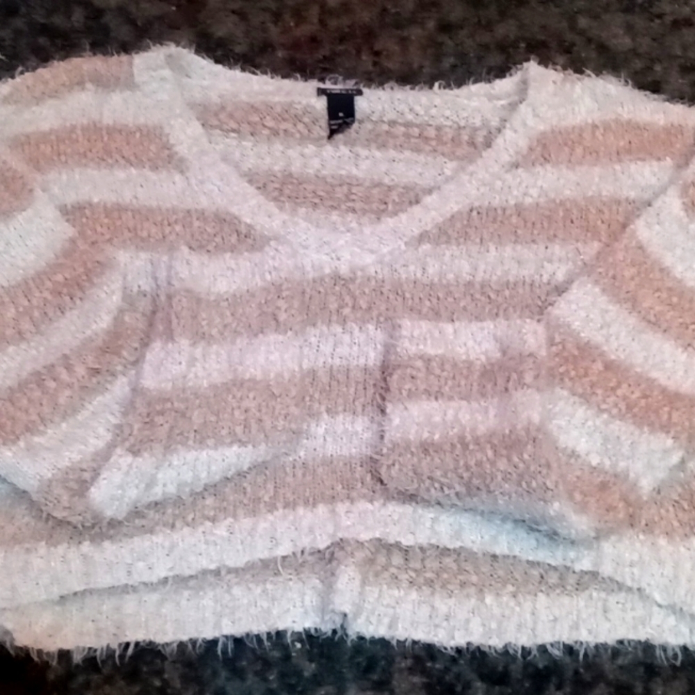 Fluffy cropped sweater